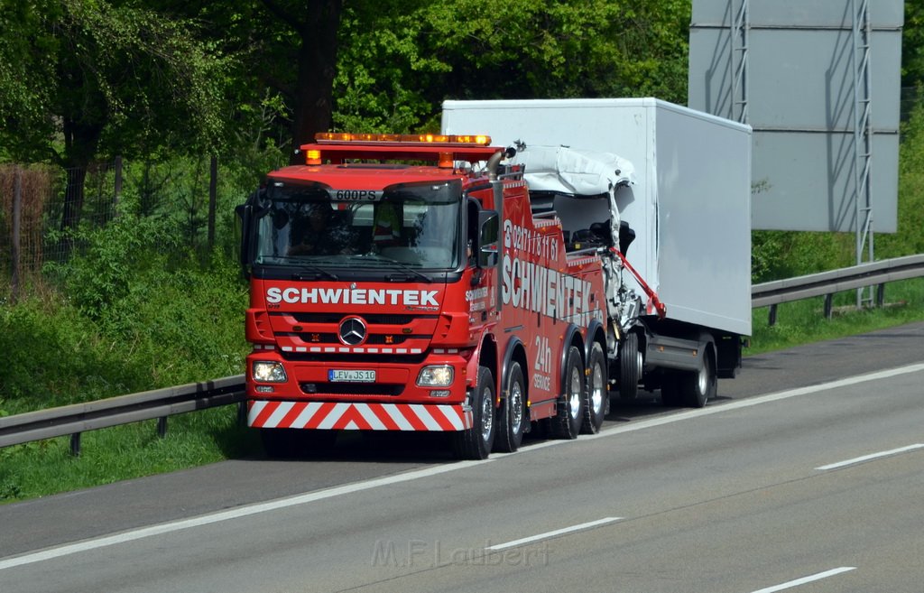 Schwerer VU A 1 Rich Saarbruecken kurz vor AK Leverkusen P8956.JPG - Miklos Laubert